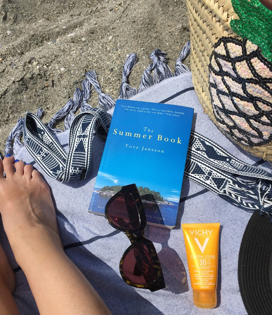 Summer Holiday Beach Reads
