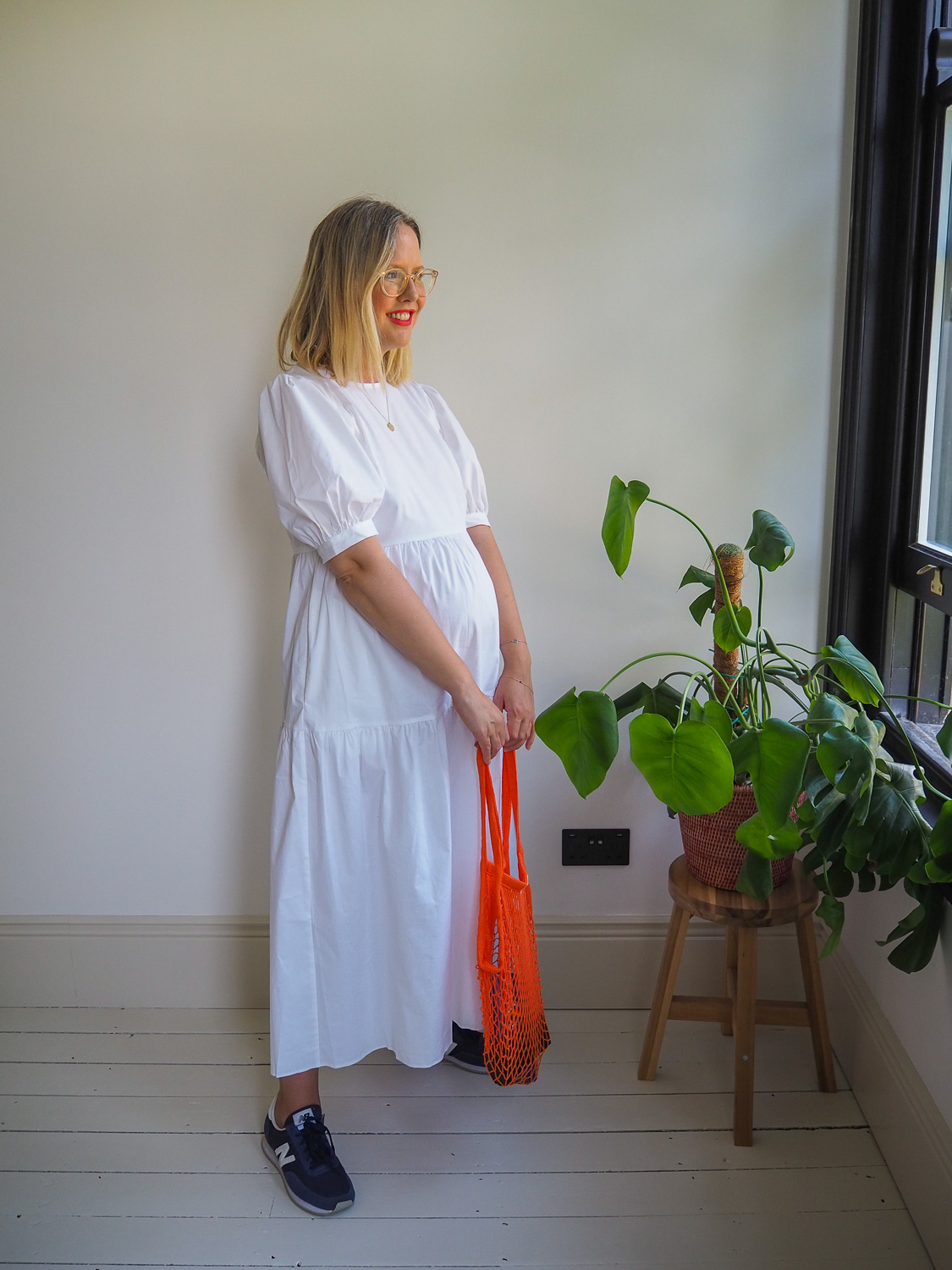 FOR PREGNANCY WITHOUT BEING MATERNITY WEAR