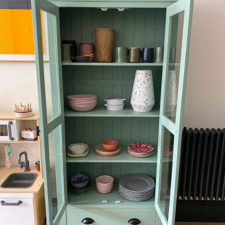 EASY UPCYCLE: KITCHEN CABINET